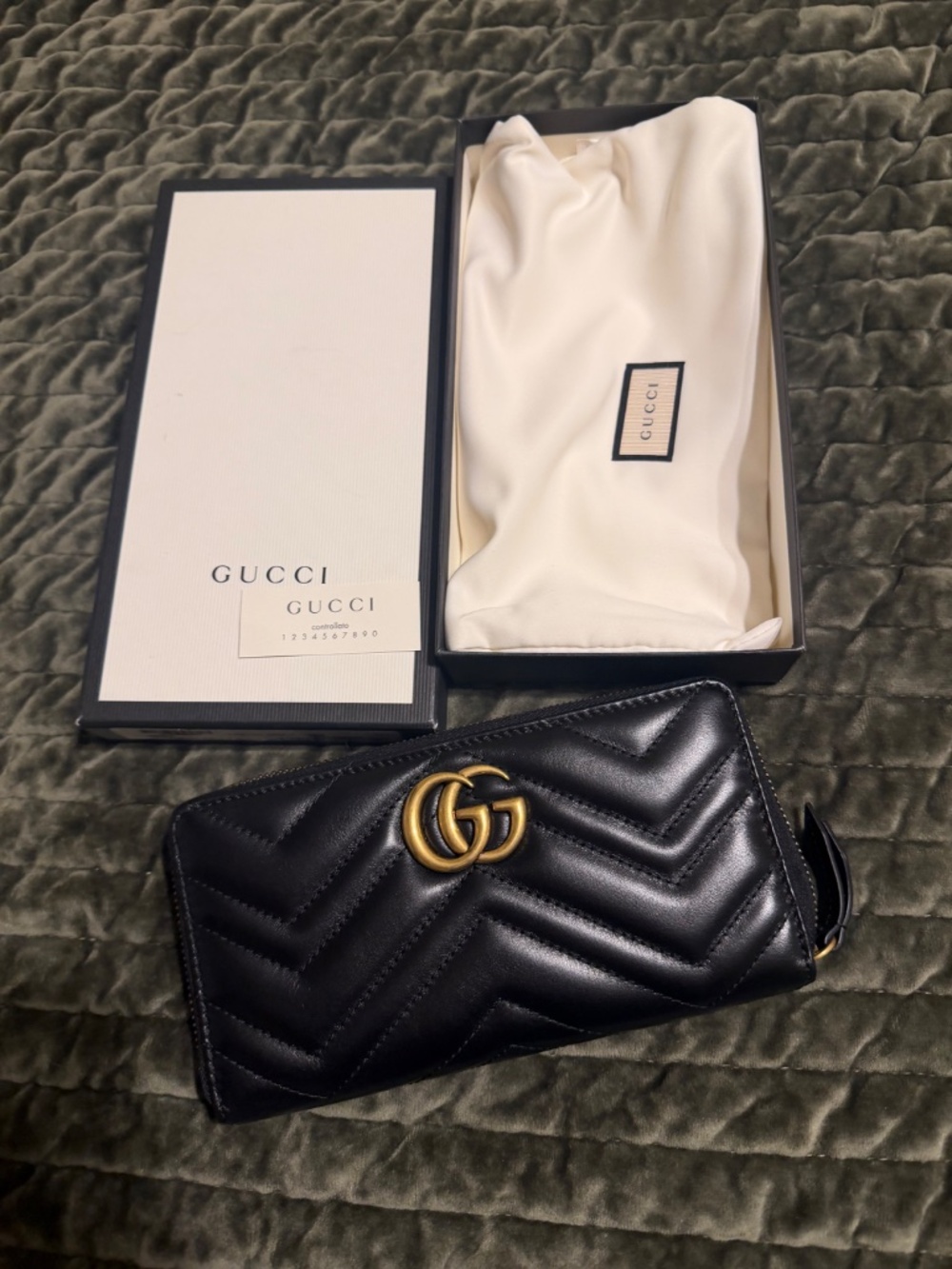 NWT Authentic Gucci Leather Zip Around Wallet - Picture 7 of 7